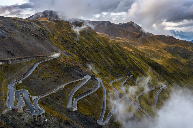 6-Day Drive 9 Swiss Passes, Glacier Express Route +Stelvio, Italy - Porsche driving through the Alps, with your own pace