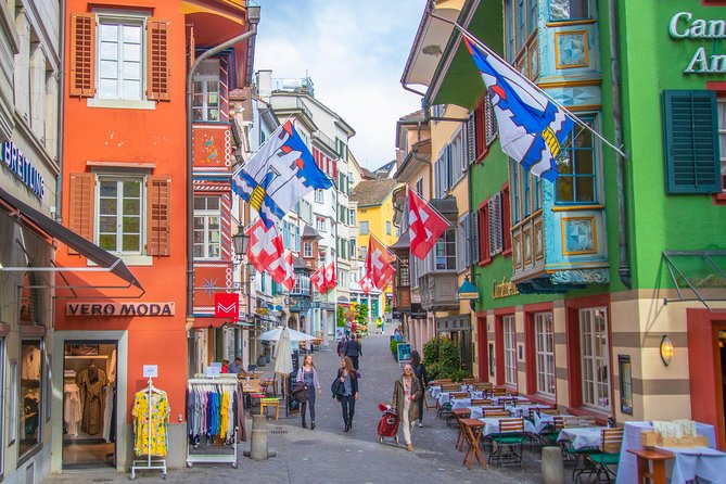 Best Intro to Zurich in 2 hours with a Local - The Preserved Old Town Feeling: Shutters, Flags, and Street Poetry