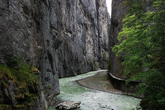 Best of Bernese Oberlands from Luzern - Giessbach Falls and Lake Brienz: tiered falls plus a classic ride
