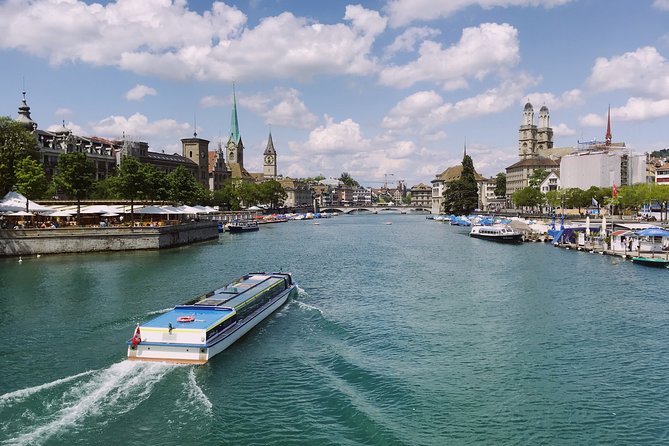 Best of Zurich and Surroundings - Extended City Sightseeing Tour - Old Town Walk: Guild Houses, Church Corners, and Getting Oriented