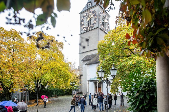 Best of Zurich Tour with Felsenegg Cable Car and Ferry Ride - Lake Zurich Stop: Quick Views, Good Photo Logic