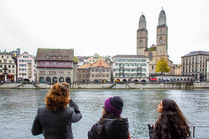 Best of Zurich Tour with Felsenegg Cable Car and Ferry Ride - Up to Felsenegg: The Cable Car View That Closes the Loop