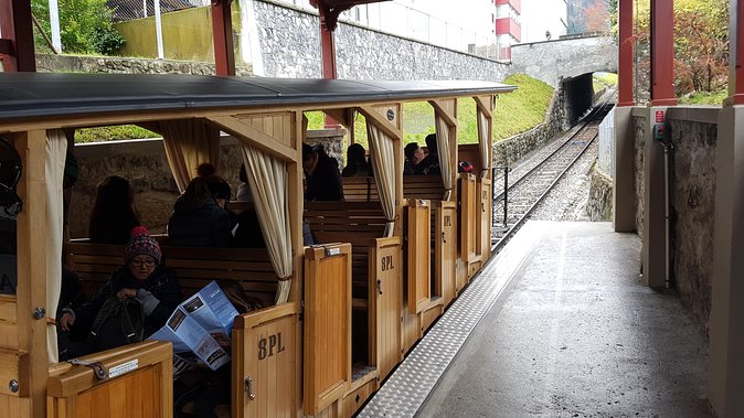 Cabrio Cable Car to Stanserhorn Half-Day Trip from Luzern - Cabrio Cable Car to Stanserhorn: why this half-day feels like a full escape