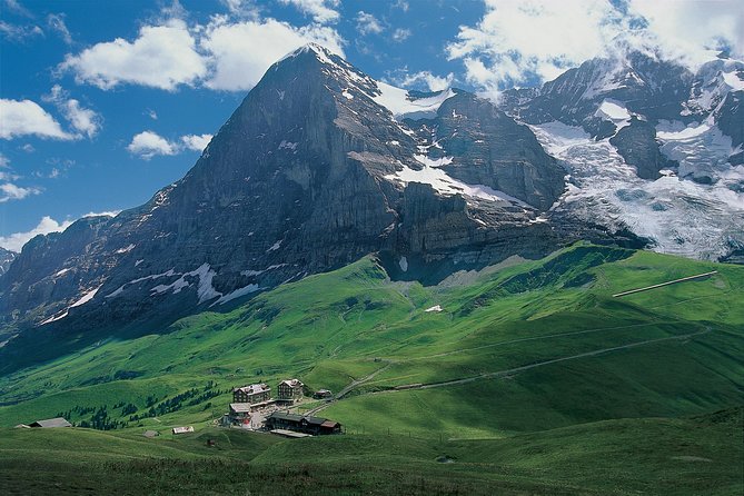 Eiger and Jungfrau Panorama Day Trip from Lucerne - Guide Styles and Group Splits: Why Your Day Can Feel Very Different