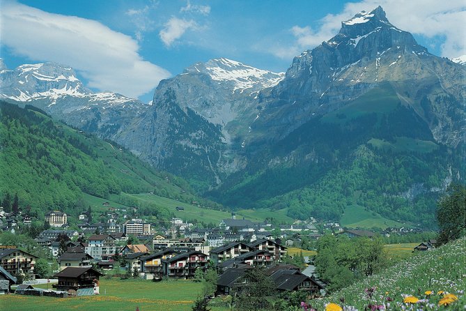 Engelberg Day Tour from Zurich with Lucerne Stop - The bus ride: air-conditioning, Wi-Fi, and real context