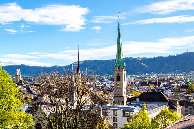 Explore Zurich in 60 minutes with a Local - Dadaism stop: the weird origin story that humanizes Zurich
