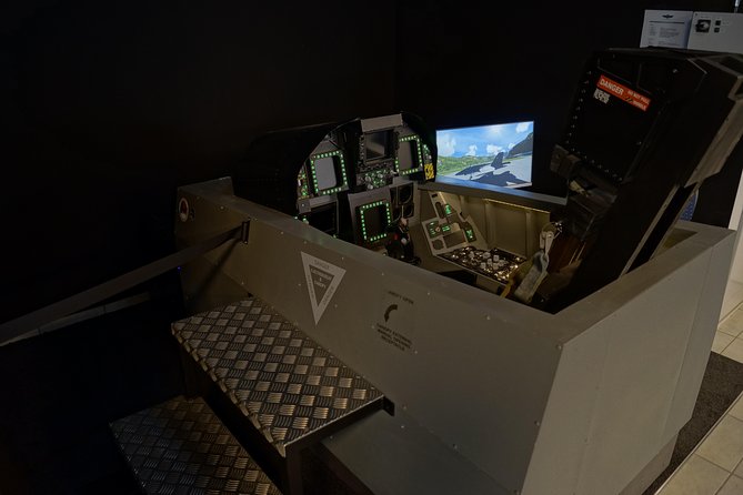 F / A-18 fighter jet flight simulator in Zurich - Key things to know before you go