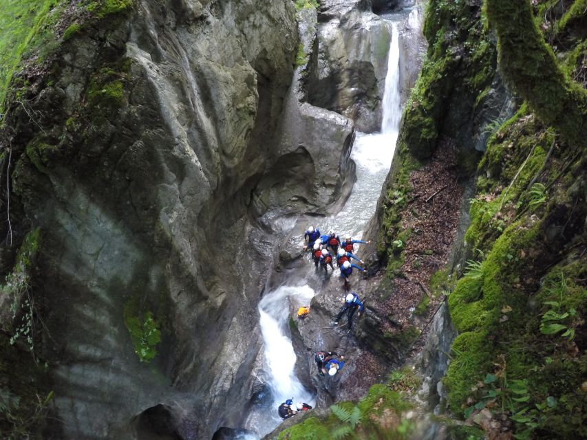 From Lucerne: Canyoning Adventure in Interlaken - After the canyon: hot showers and a wet-to-comfort reset
