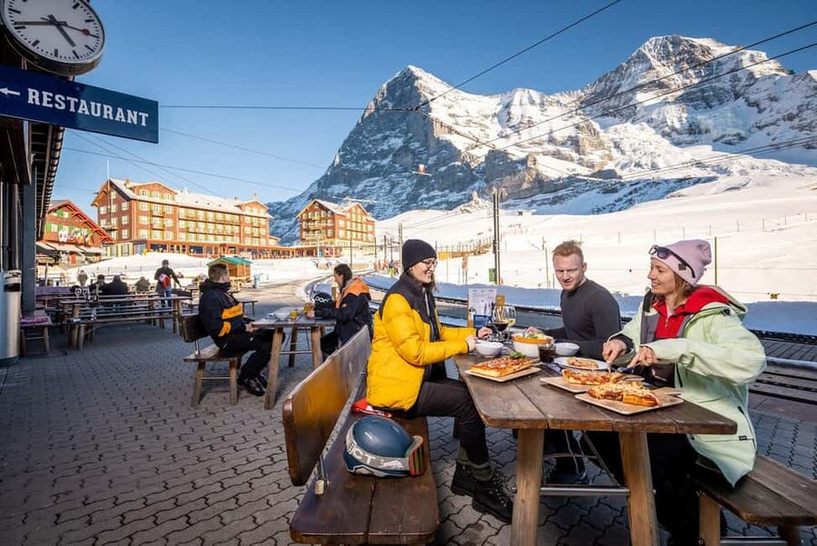 From Luzern: Mount Eiger Day Trip to Kleine Scheidegg - Lunch Options and the Jungfrau Eiger Walk