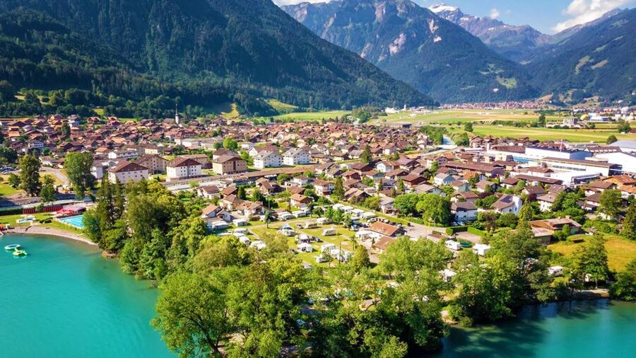 From Zurich: Day-Trip to Interlaken - The real experience style: transport-first, then you