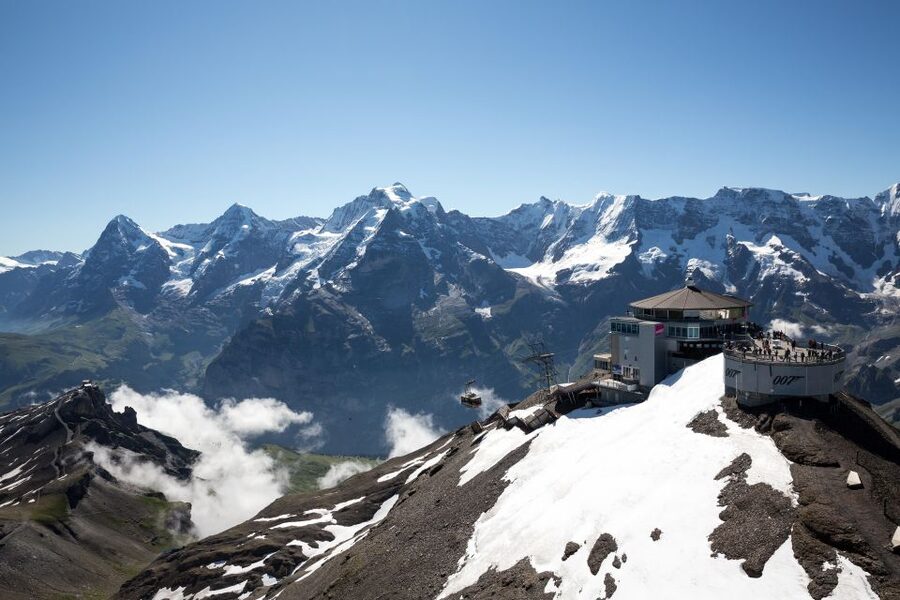 From Zürich: Exclusive Private Tour to Mt. Schilthorn - The day’s route: Zürich to Schilthorn, then back via Mürren