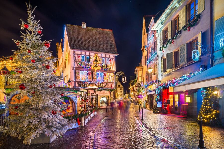 From Zurich: Full-Day Discover Basel & Colmar Private Tour - Basel on foot: Congress Hall and the old town with context