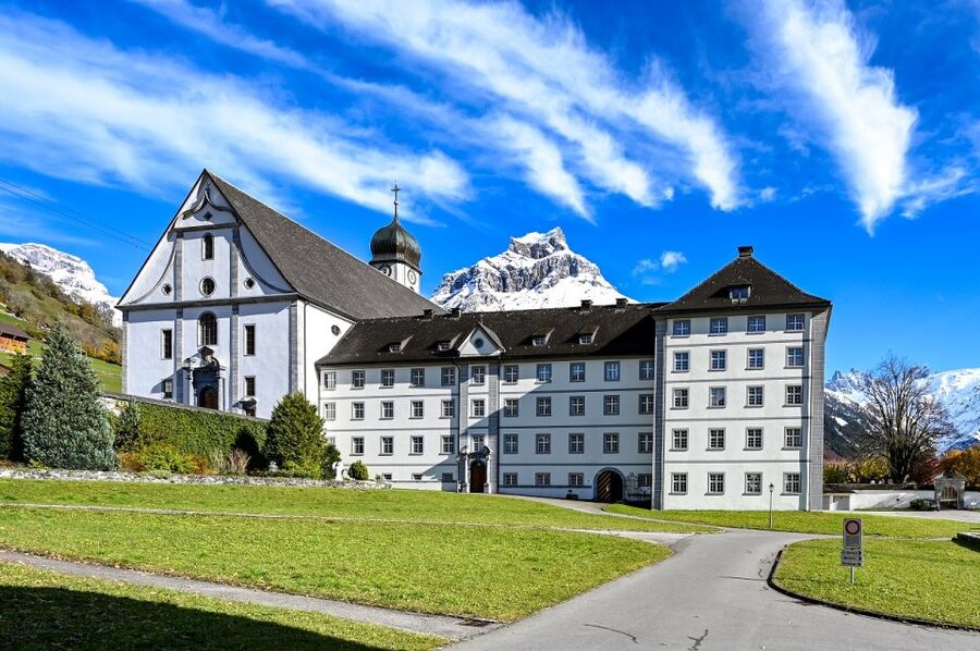 From Zurich: Lucerne and Engelberg Full-Day Tour - Lucerne free time: make your 1–1.5 hours count