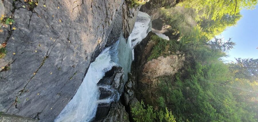 From Zurich: Waterfalls Valley & Aareschlucht Gorge Day Tour - Weather, Clothing, and Shoes: The Unsexy Details That Matter