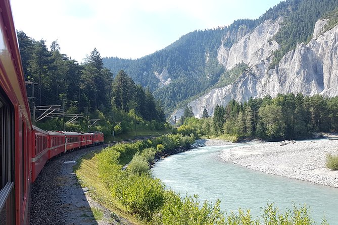 Glacier Express Panoramic Train Round Trip in one Day Private Tour from Luzern - Price and logistics: paying $901.60 for certainty (and a guide)