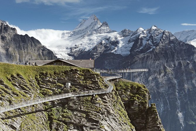 Interlaken and Grindelwald Day Trip from Lucerne - Grindelwald, the Glacier Village vibe, and your 3.5-hour window