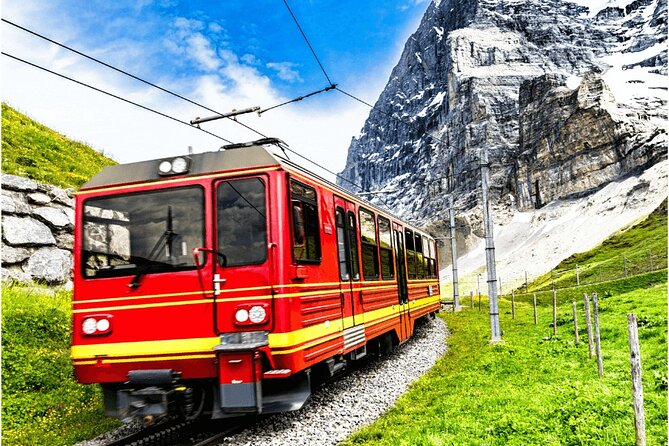 Jungfraujoch Private Tour – Top of Europe & Lauterbrunnen Valley - Zurich to the Alps: how the day starts