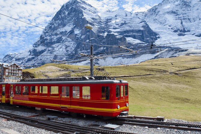 Jungfraujoch Private Tour – Top of Europe & Lauterbrunnen Valley - Lauterbrunnen Valley: waterfall views after the summit