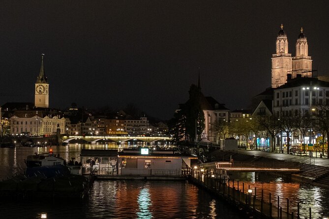 Lake Zurich mini boat tour / by night! - The Limmat River and Why the Return Feels Different