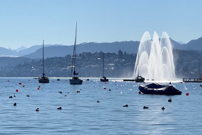 LINDT Home of Chocolate, Cruise On Lake Zurich And Old Town Walking Tour - Bahnhofstrasse and Paradeplatz: the Zurich shopping-and-banking stretch