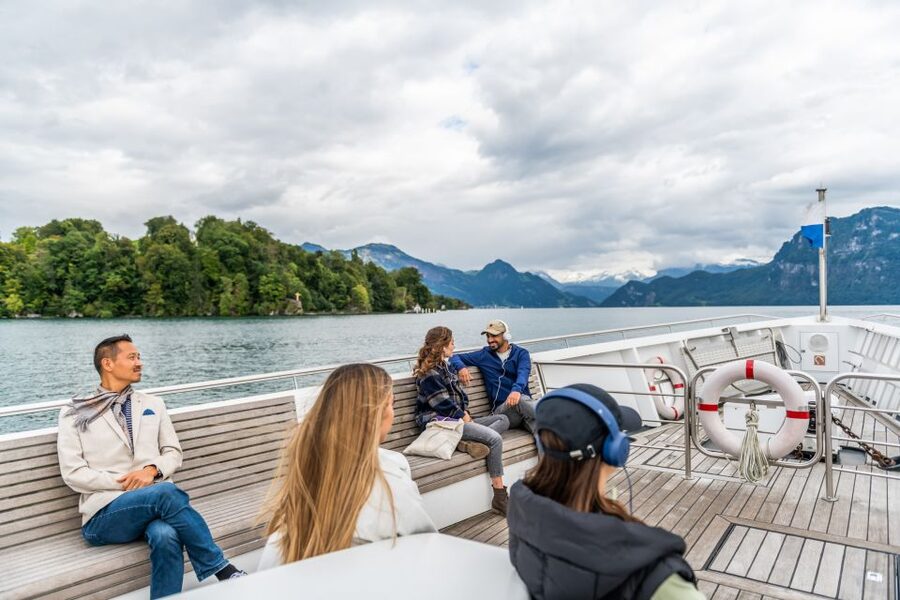 Lucerne: 1-Hour Cruise on Panoramic Yacht - The Audio Guide Setup: Listen Everywhere, Headphones, and lakelucerne Wi‑Fi
