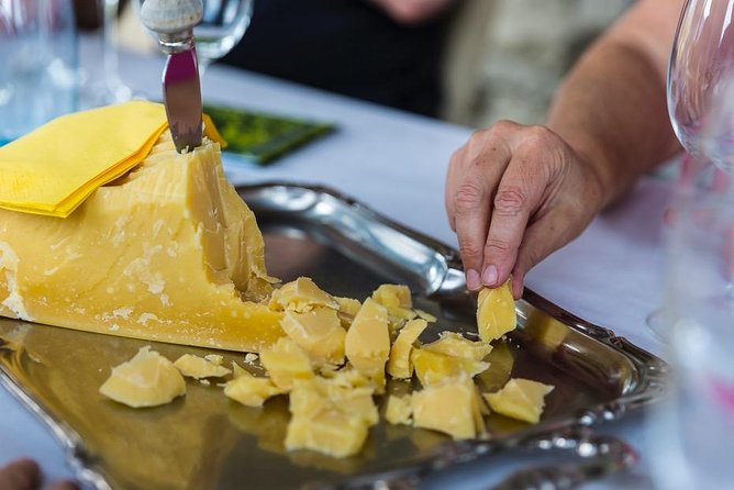 Lucerne CH Experience: Cheese, Chocolate, Chapel Bridge & Château - Price and value: what you’re paying for in Lucerne