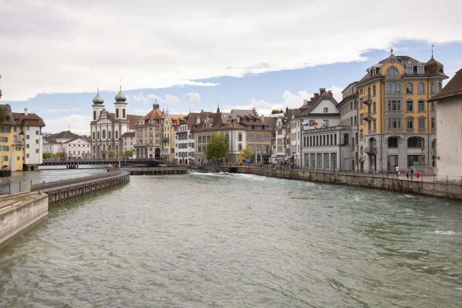 Lucerne: Express Walk with a Local in 60 minutes - Should You Book the Lucerne Express Walk?