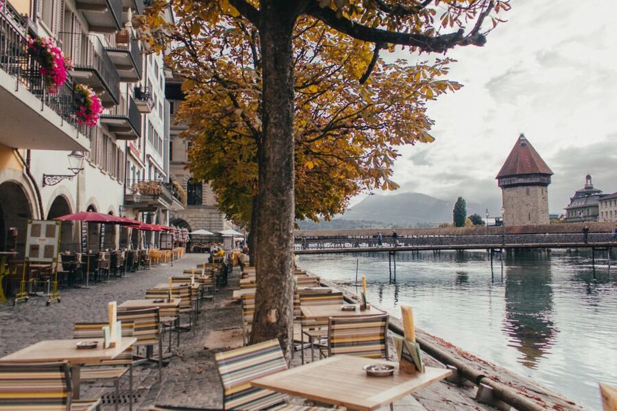Lucerne: Guided Walking Tour with an Official Guide - Practical After-Tour Tips: Boat Cruise and Manora Views