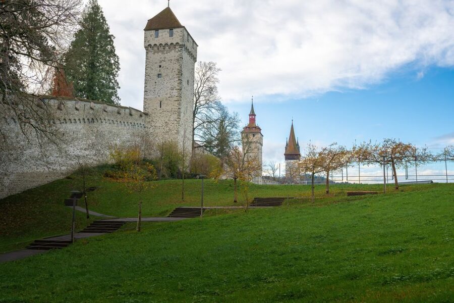 Lucerne: Private Exclusive History Tour with a Local Expert - From small fishing village to Confederation to tourism: what the timeline explains