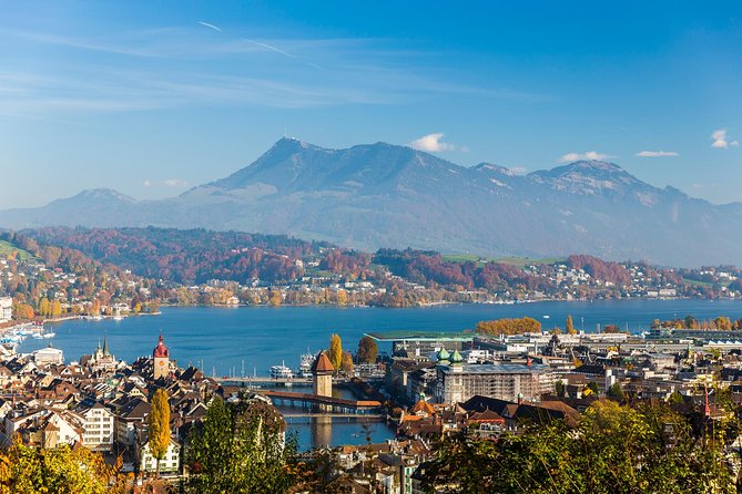 Lucerne Private Walking Tour with a castle visit! - Meeting at Torbogen Luzern Bahnhofpl.: start easy, end where you began