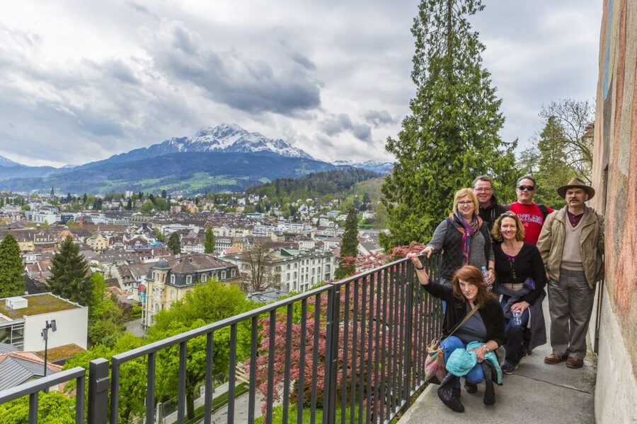 Lucerne: Walking and Boat Tour with Cheese & Wine Tasting - Practical Tips to Make This Tour Easier