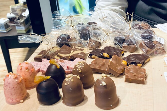 Lucerne Zvieri Swiss Traditional Tasting Experience - Your guide: the real difference-maker