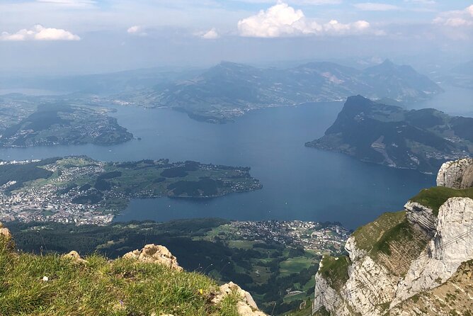 Mt. Pilatus with Lake of Lucerne Cruise Private Tour from Lucerne - Going up by cable car from Fraukmuntegg: the glass-cabin moment