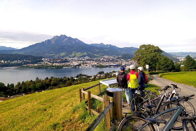 Panoramic E-Bike Tour with a Lake Cruise - The bike-and-lake rhythm: why e-bike days feel different here