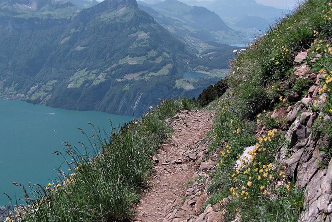 Peak to Peak Private Hiking Tour from Lucerne - Klingenstock by chairlift: when the views suddenly open