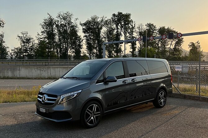 Private Arrival Transfer: from Zurich Airport to Bern City - Zurich Airport to Bern in one smooth hop