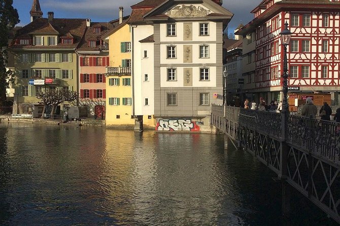 Private Classic Lucerne City Walk - Ritterscher Palace and the Danse Macabre panels