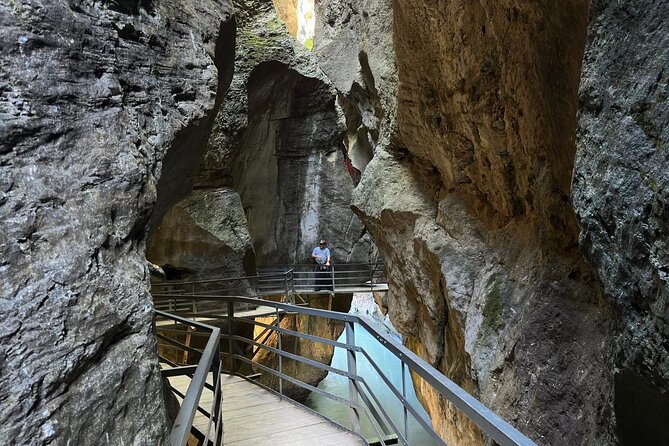 Private Luxury Tour of Switzerland - Stop 2: Giessbach Falls and the Historic Funicular Experience