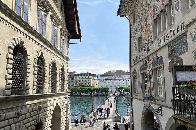 Private Luzern and Mount Titlis Experience in Swiss Splendor - Lucerne’s Lion Monument and Chapel Bridge: the icons plus time to breathe