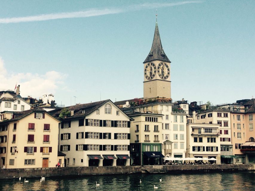 Secret Doors of Zurich Discovery Walk - Meeting in front of Kantorei and how the small group really matters