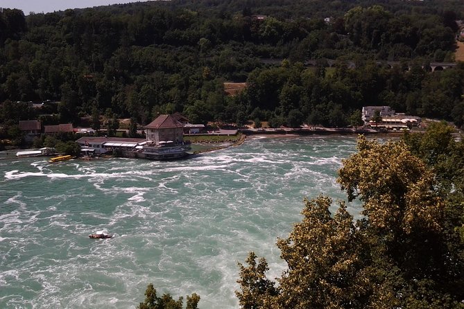 Stein am Rhein and Rhine Waterfalls Day Trip from Zürich - Small-group comfort: the guide as a conductor, not a lecturer