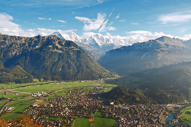 Swiss Alps: Interlaken and Grindelwald Day Trip from Zurich - Grindelwald, Glacier Village Status, and Mt. First (Your Main Alpine Block)