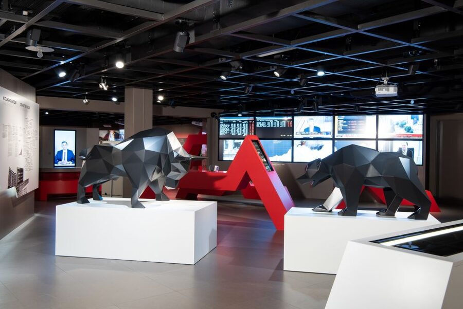 Swiss Finance Museum Admission Ticket - Special Exhibition Famous: Securities Through the Lives of Well-Known People