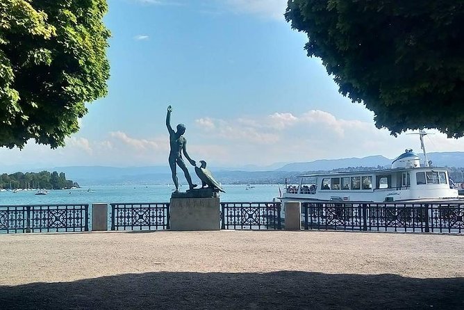 The Best of Zurich Including Panoramic Views in a Small Group Walking Tour - Old Town Zurich on foot: Roman traces to church icons