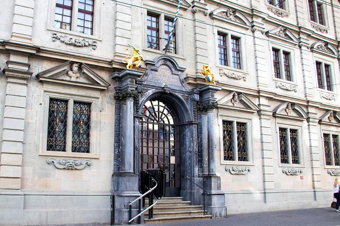 The Secret Doors of Zurich - Starting and Ending at Neumarkt: Easy to Find, Simple to Continue