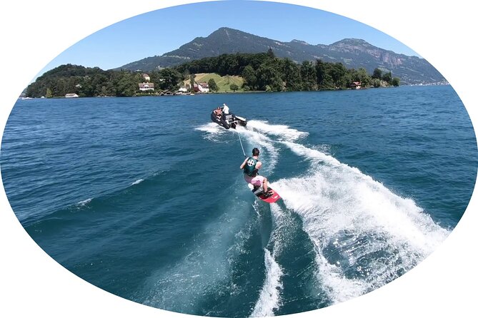 Wakeboarding Lake Zurich - afternoon ! - 2.5 hours on Lake Zurich: how you actually get traction time