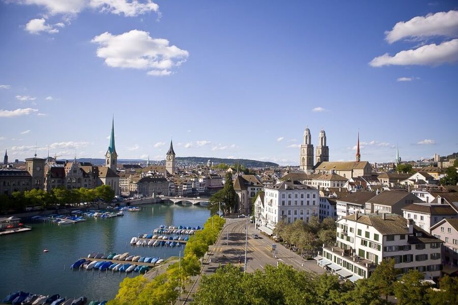 Zürich: 2-Hour Sightseeing Bus Tour - Price and Value: What $41 Really Includes