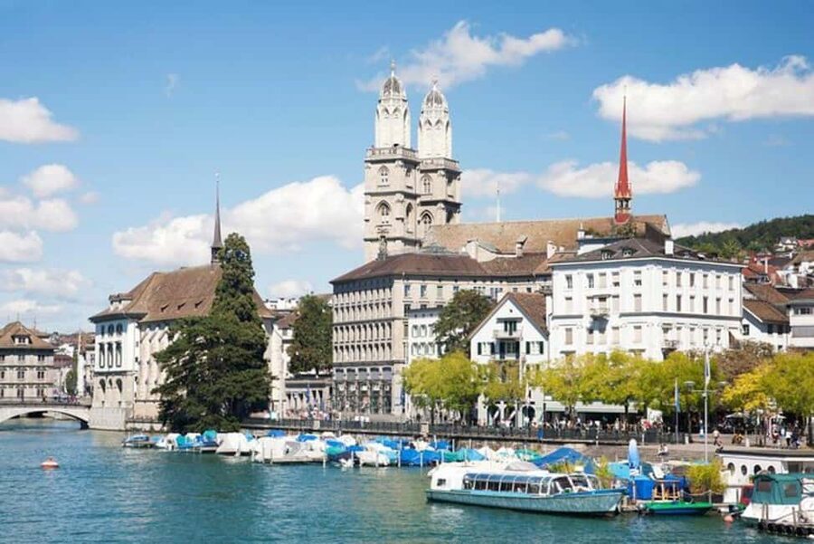 Zurich: 2 Hour VIP City Tour By Private Car - Lake Zurich Promenade Time and the Boat-Cruise Option