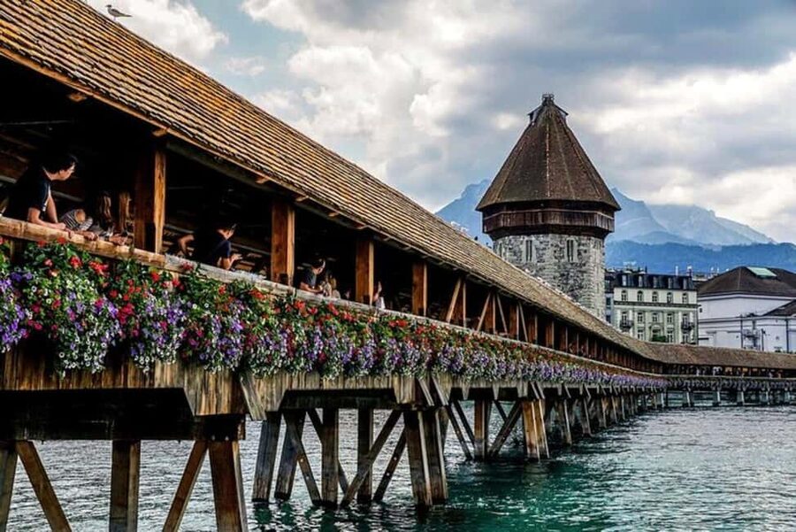 Zurich: 2 Hour VIP City Tour By Private Car - Private Car Comfort: Hotel Pickup Anywhere and a Pace You Control