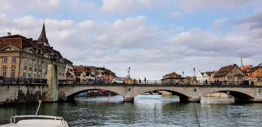 Zurich a journey through time, history and the Reformation - Pacing and comfort: what to expect from the timing